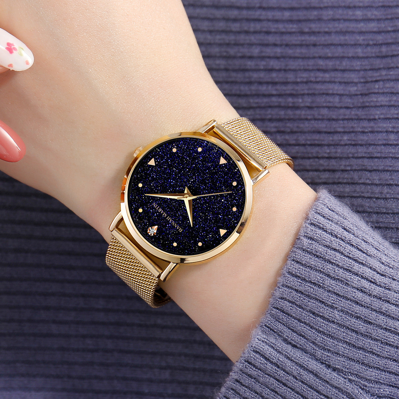 Montre à quartz simple étoilée étanche pour femme