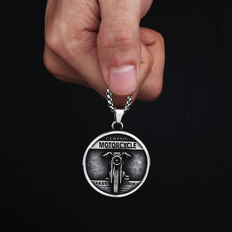 Steel Warrior New Stainless Steel Simple Letter Necklace Round Pendant
