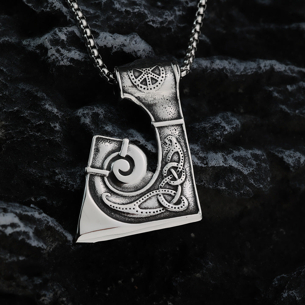Collier pendentif en acier inoxydable pour hommes, ornement européen et américain, hache rétro Viking
