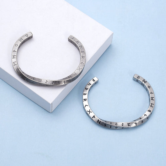 Bracelet créatif en titane et acier avec lettrage torsadé à quatre côtés avec texte Viking