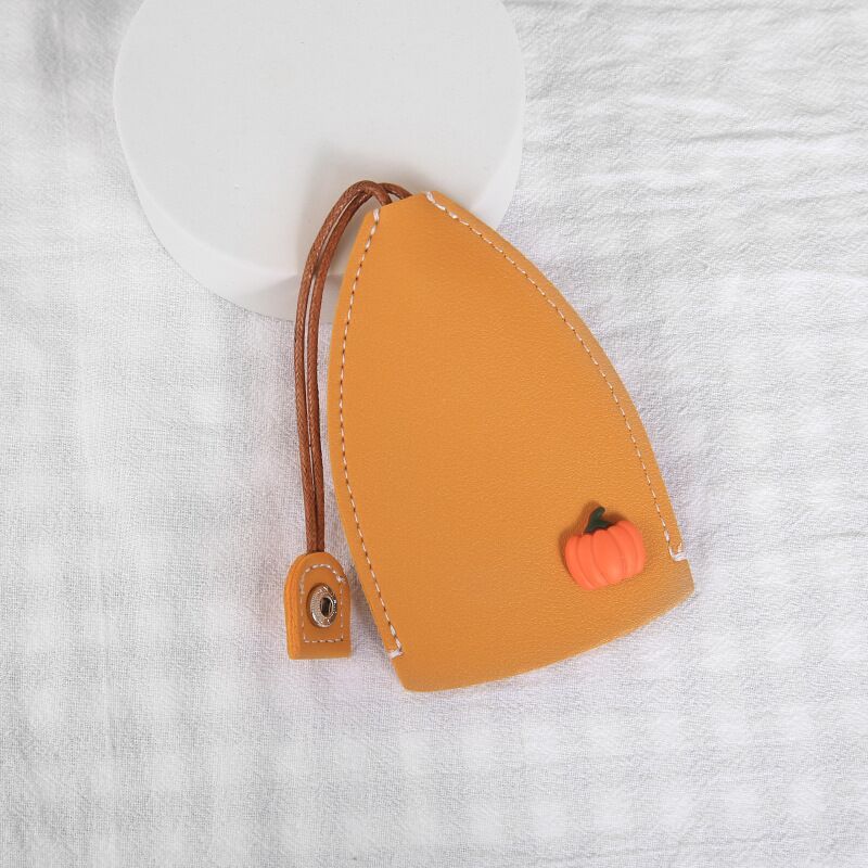Cartoon Pull-out Key Case Creative PU Leather Car Key Protector Universal