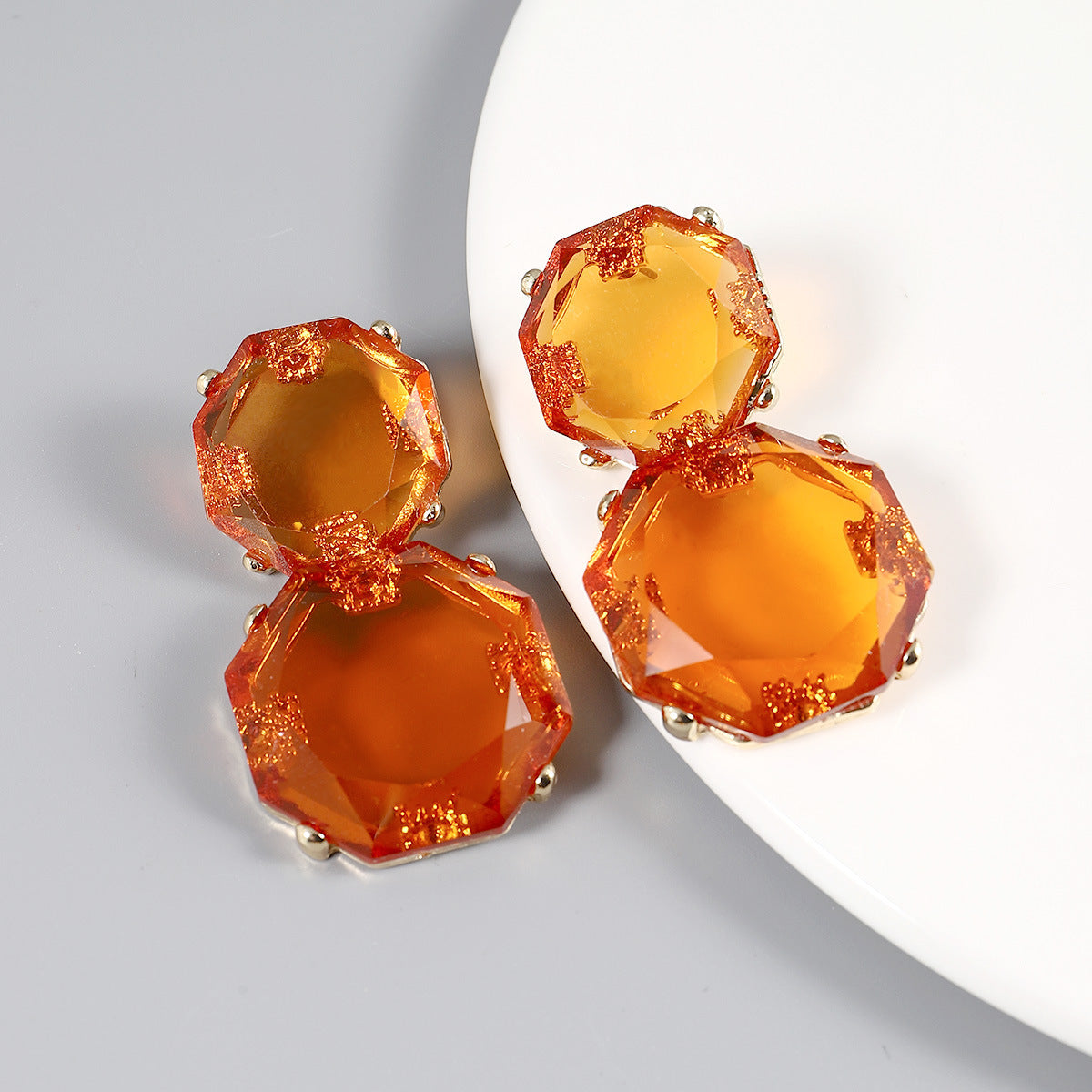 Boucles d'oreilles en résine transparente de style bohème d'été