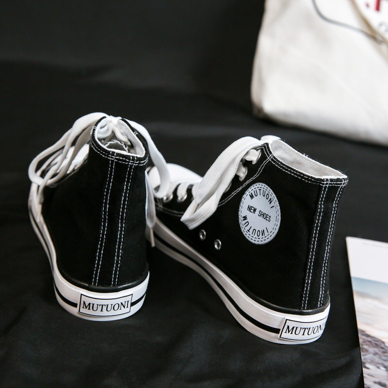 Chaussures montantes en toile pour femmes