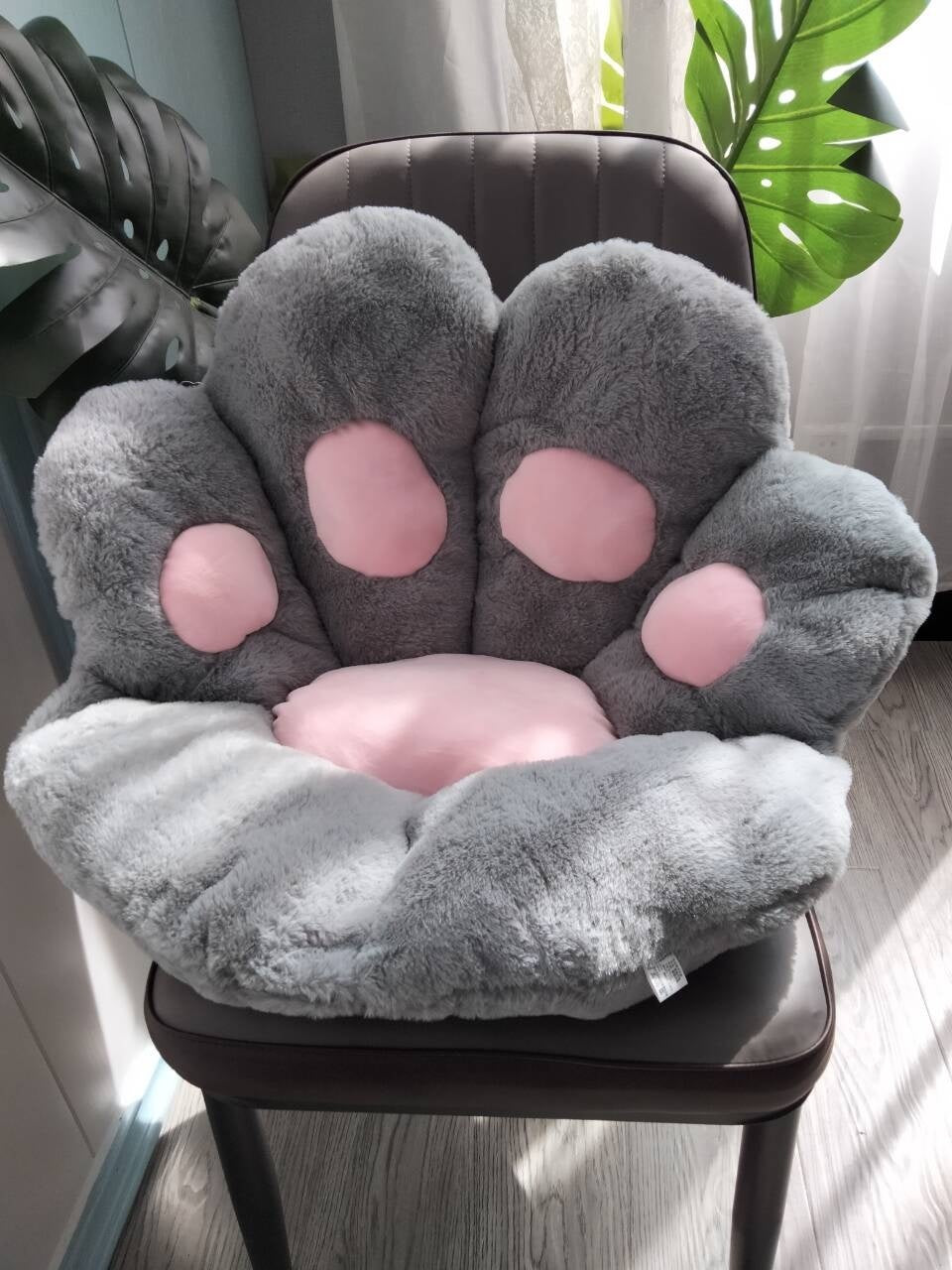Silla de oficina con cojín semi rodeado