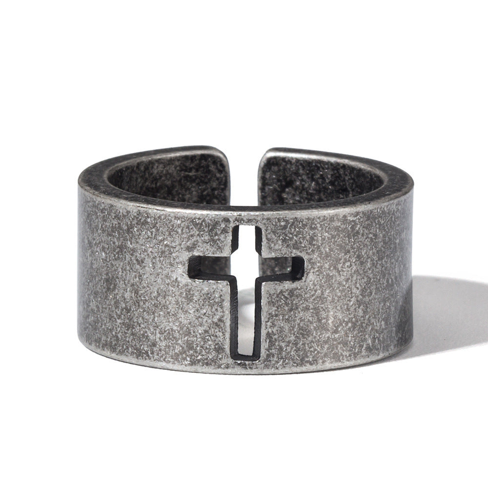 Bague en acier titane personnalité croix rétro creux