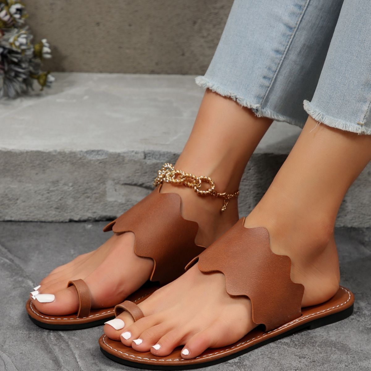 Pantuflas con anillo de dedo plano estilo retro para mujer