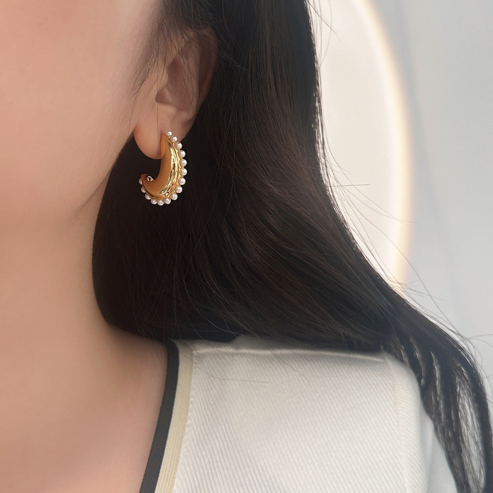 Boucles d'oreilles rétro élégantes et assorties avec petites perles pour femmes, à la mode