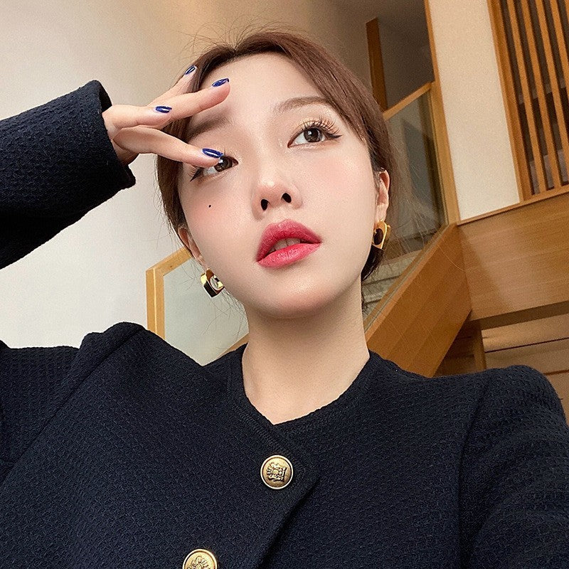 Love Metal Retro Elegant High Quality Earrings