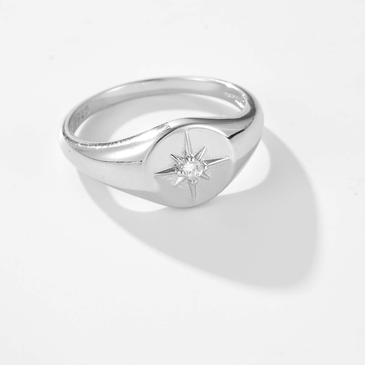 S925 Silver Plated Heart-shaped Six-pointed Star Ring