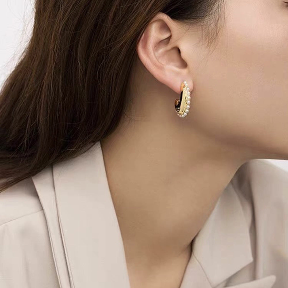 Boucles d'oreilles rétro élégantes et assorties avec petites perles pour femmes, à la mode