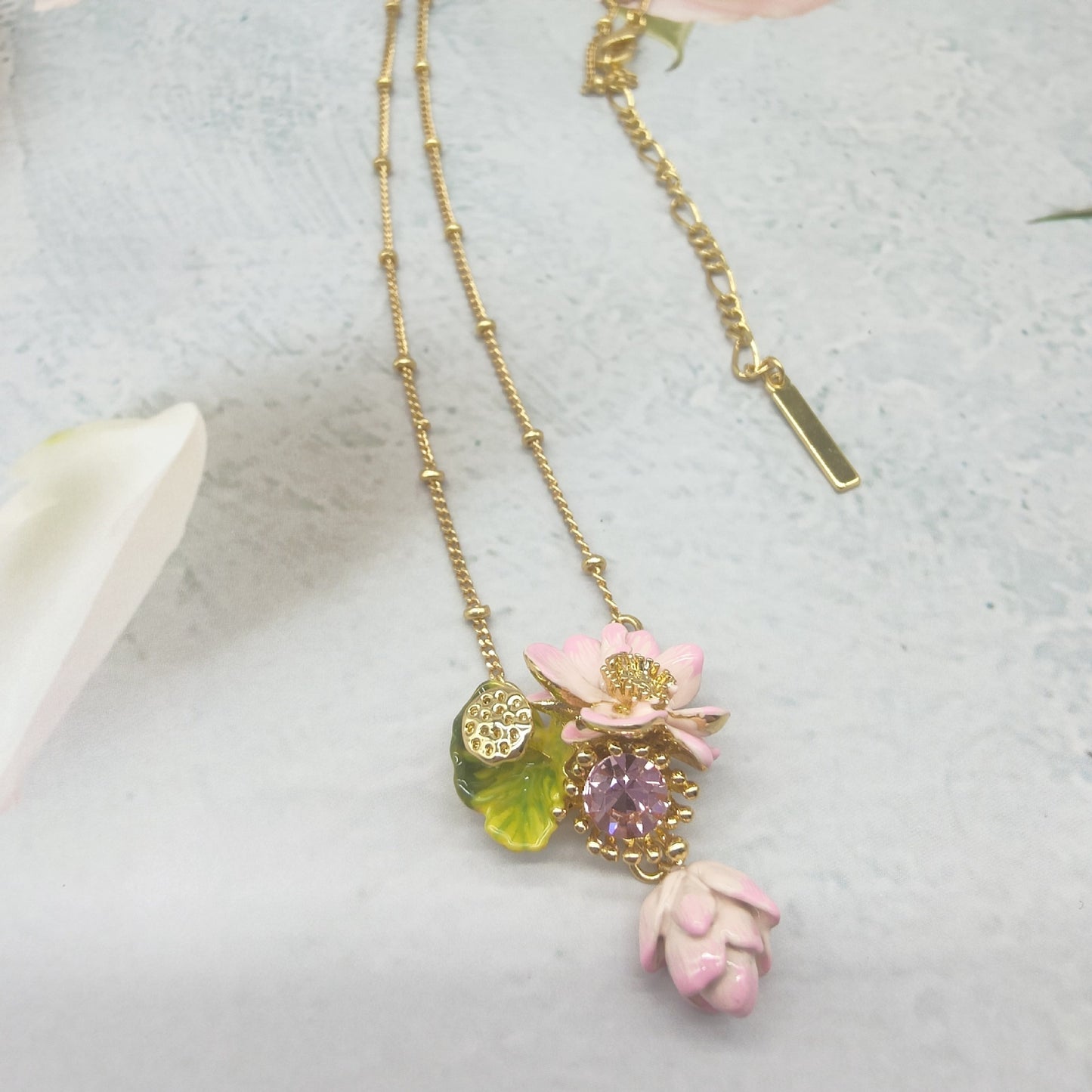 Bague de collier de bracelet de feuille de lotus de bourgeon