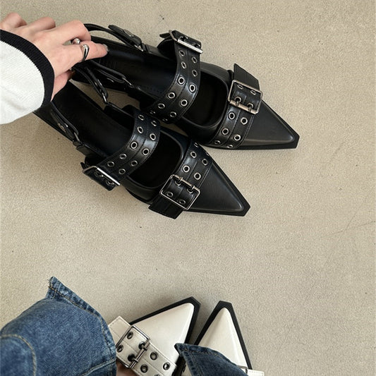 Zapatos de cuero estilo retro con tacón medio y grueso Ma estilo francés con punta en punta para mujer