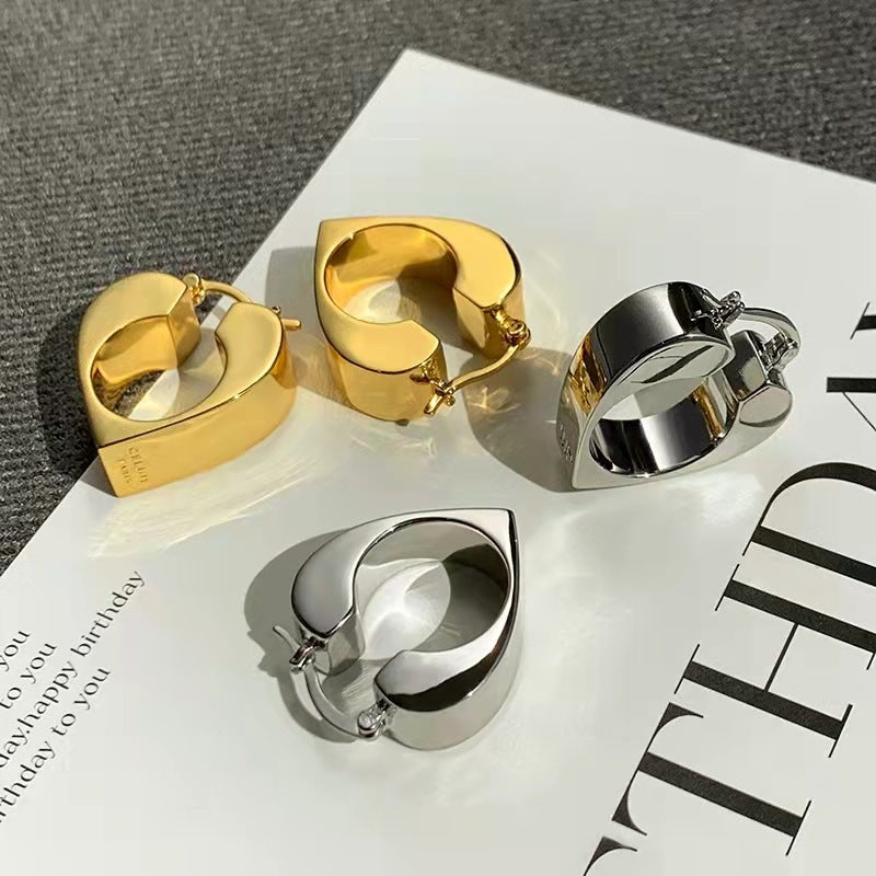 Love Metal Retro Elegant High Quality Earrings