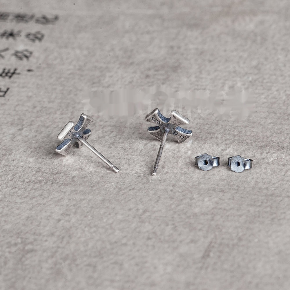 Boucles d'oreilles à tige en forme de croix de poker rétro pur S925