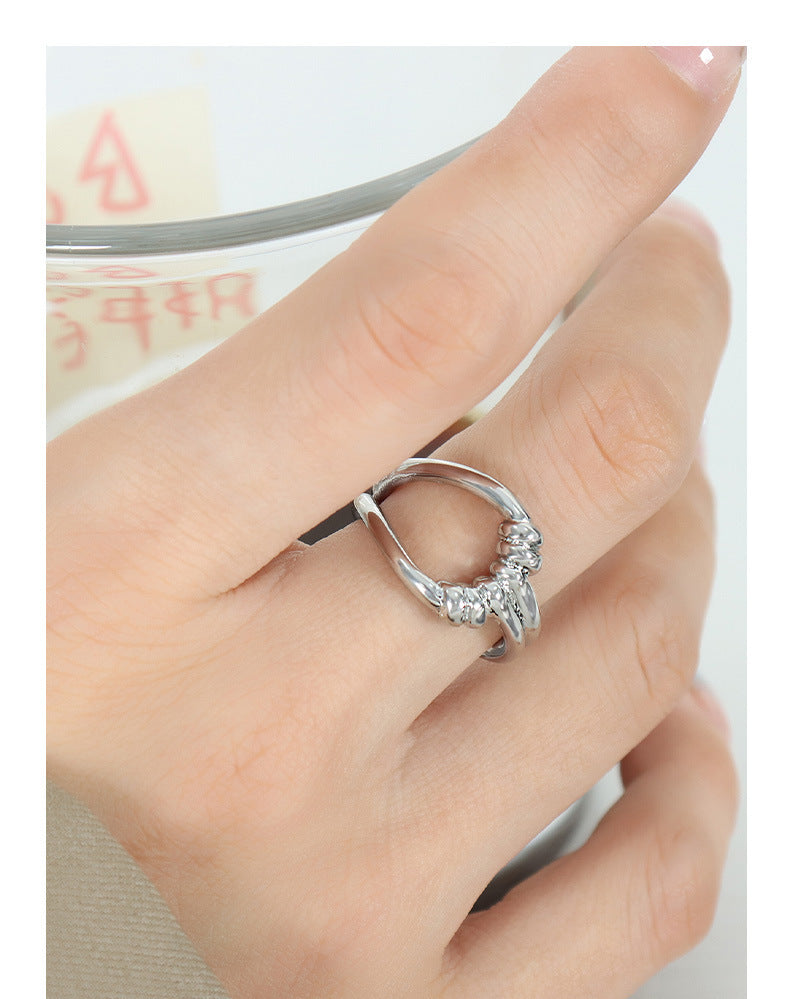 Bague creuse en acier titane pour femme