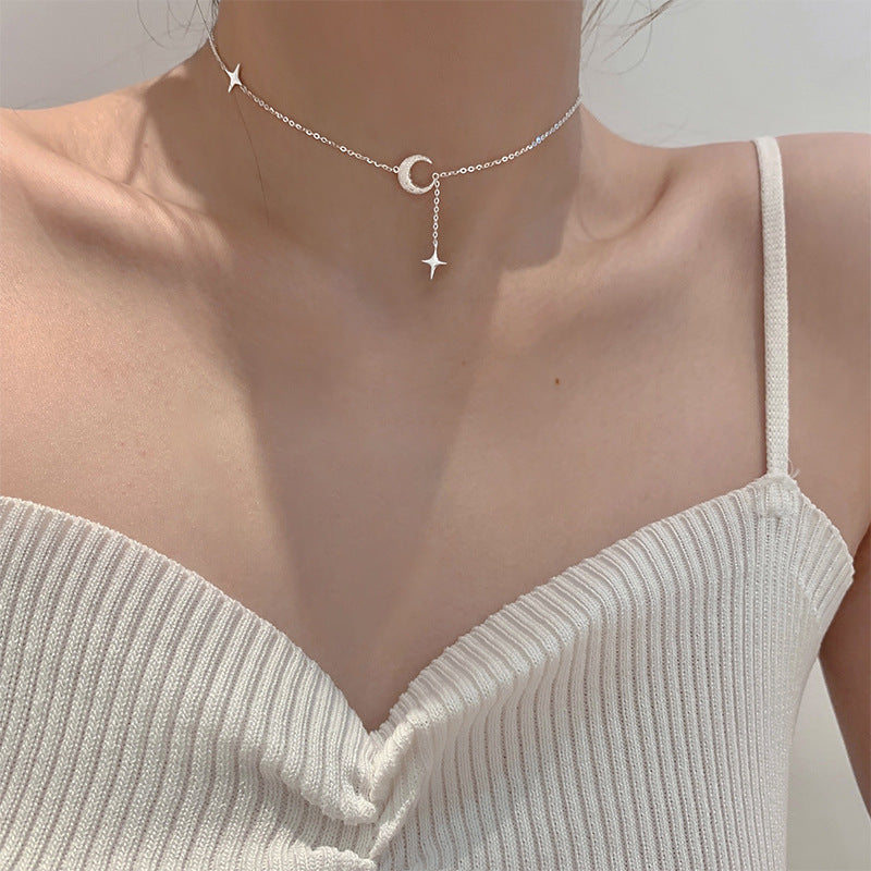 Women's Summer Simple Niche Design Frosted Moon And Star Pendant Clavicle Necklace