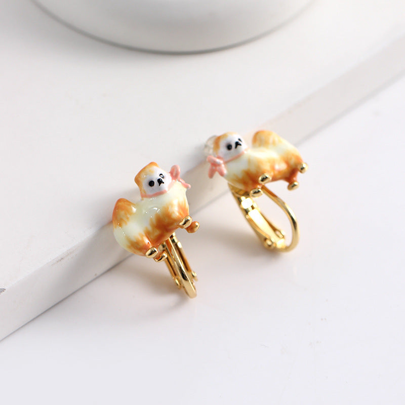 Boucles d'oreilles à tige en émail de Poméranie marron