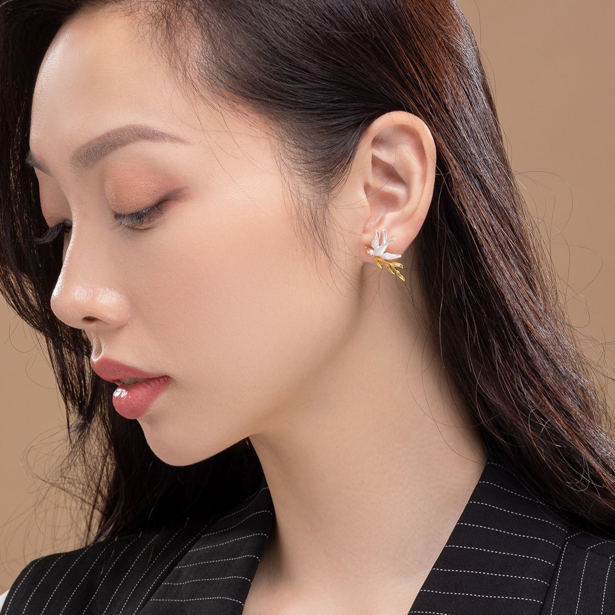 Clous d'oreilles branche d'hirondelle plaqué argent