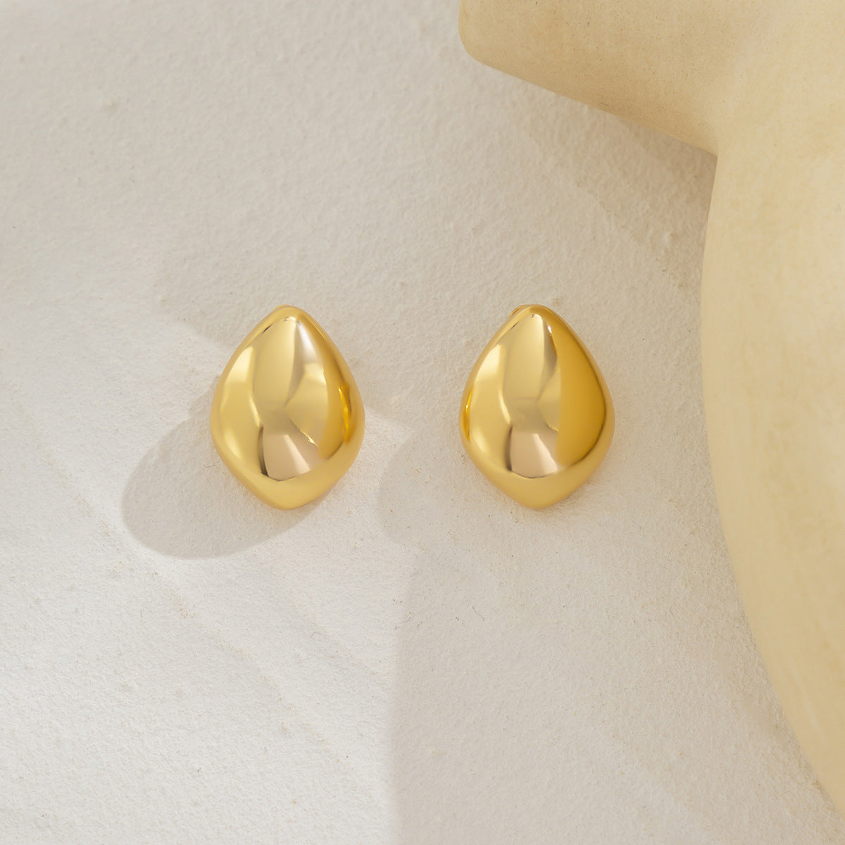 Pendientes de botón de moda de moda hip-hop de metal punk