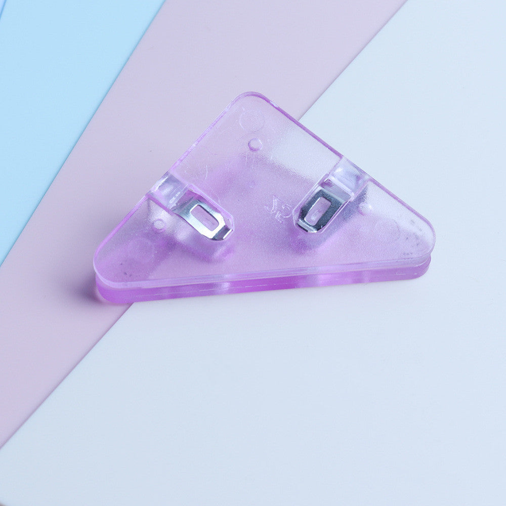 Clip de esquina de almacenamiento de archivos para estudiantes Ins