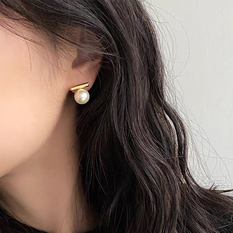 Boucles d'oreilles à tige en métal et perles pour femmes