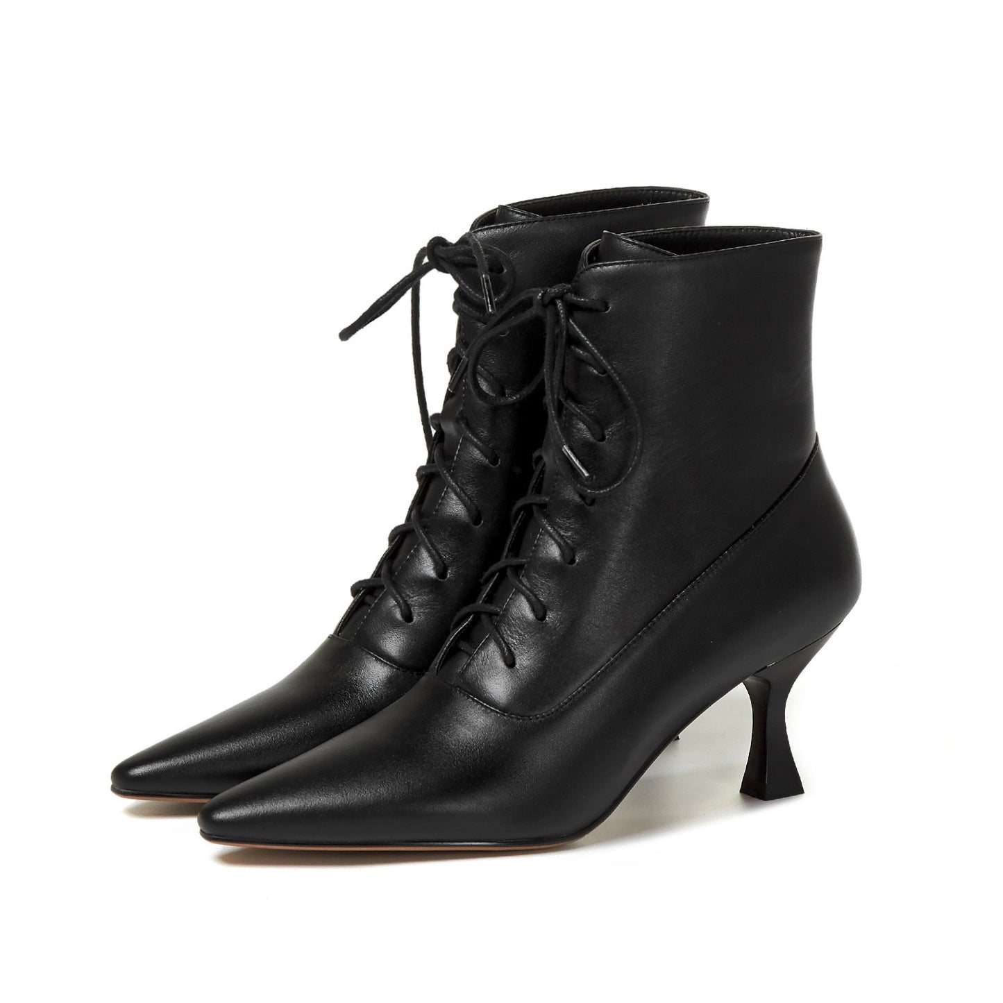 Tacones Altos Puntiagudos De Cuero De Ganado De Moda