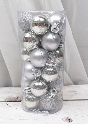 Boule de Noël mate brillante de décoration de Noël