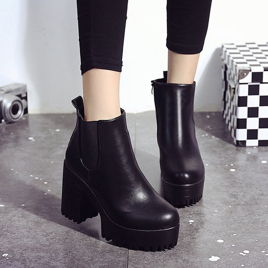 Bottes pour femmes en peluche à plateforme imperméable avec bout rond Martin
