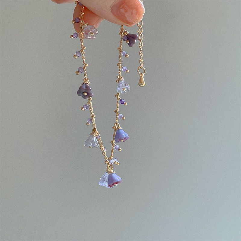 Bracelet à fleurs violettes mystérieuses en perles tchèques