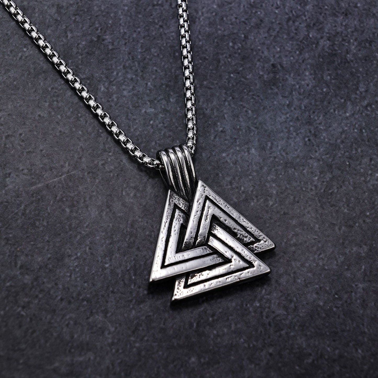 Pendentif triangle viking polyvalent en acier inoxydable