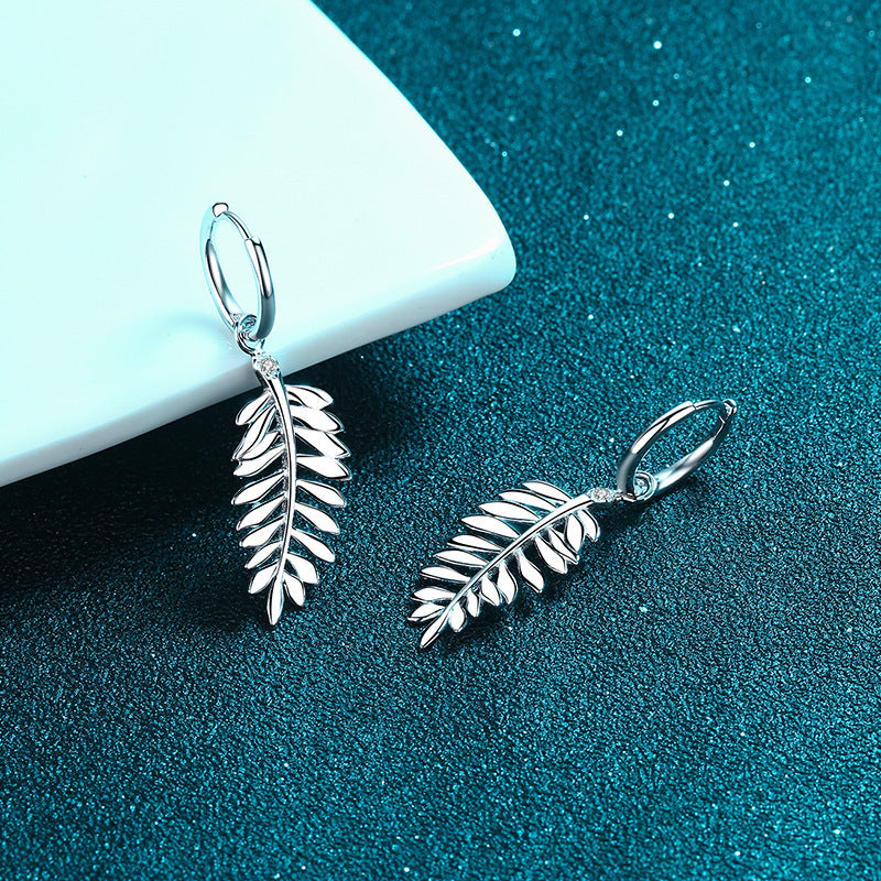 Boucles d'oreilles clips d'oreille en moissanite en argent sterling 925