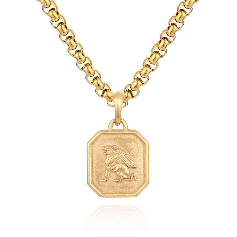 Collar con colgante chapado en oro de 18 quilates con moneda de acero inoxidable y brújula para hombre