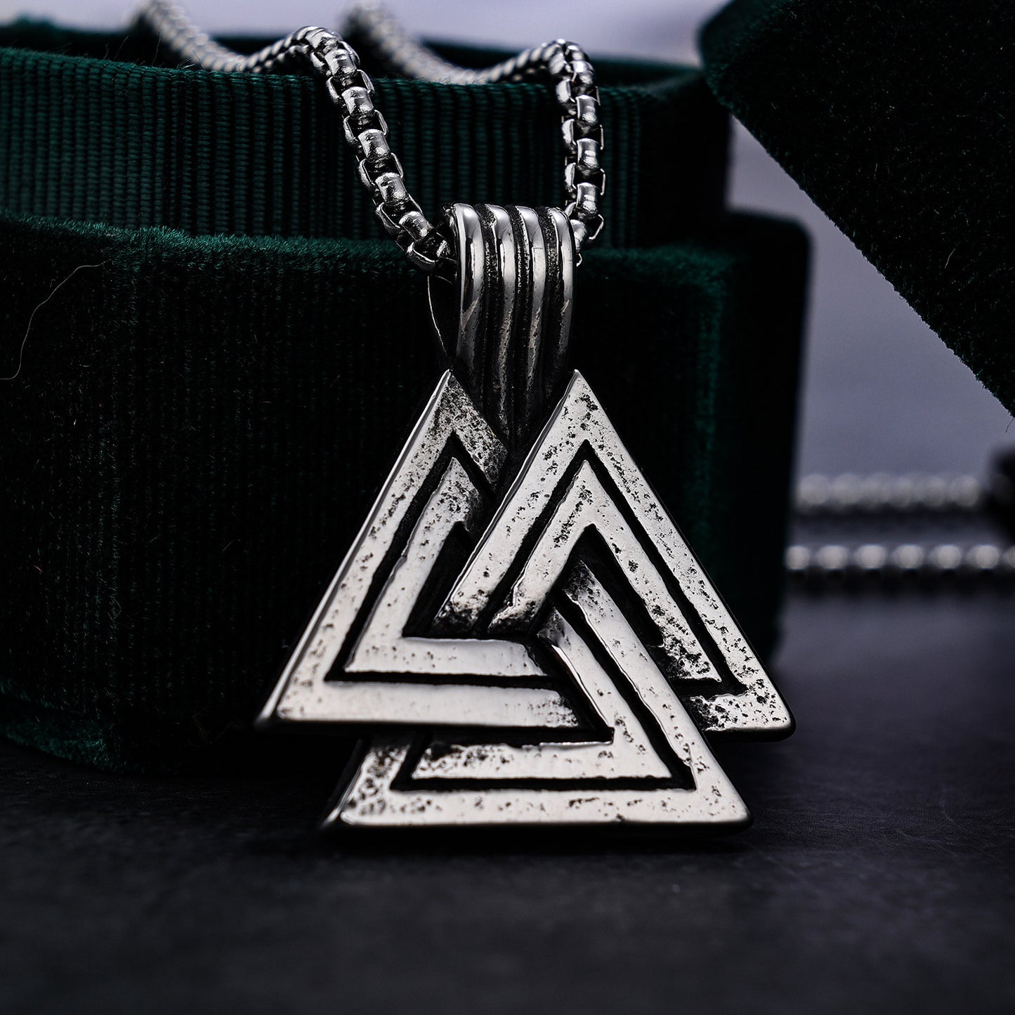 Pendentif triangle viking polyvalent en acier inoxydable