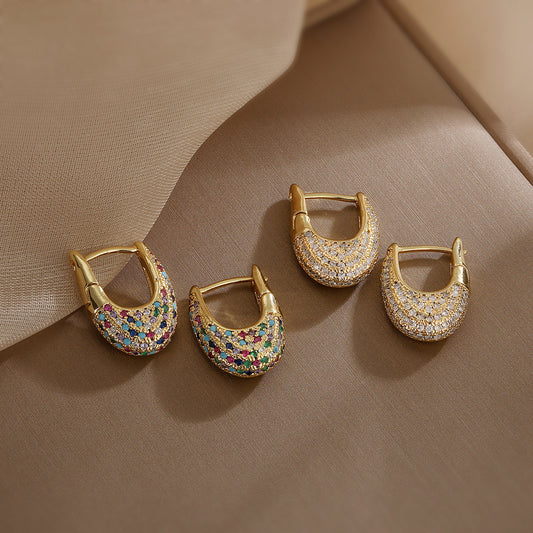 Boucles d'oreilles en forme de U avec placage en cuivre et zircon incrusté d'or 18 carats