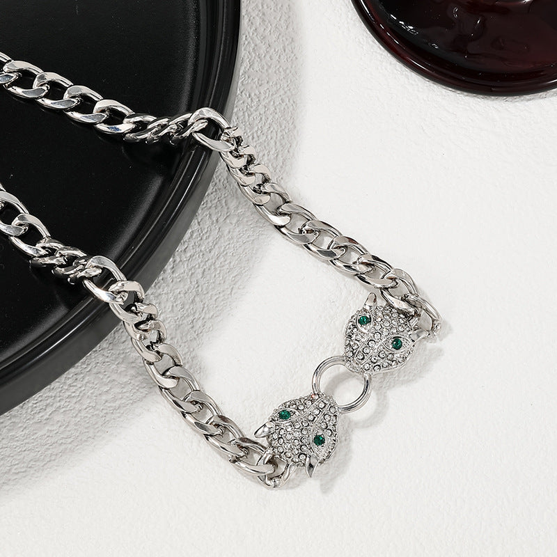 Simple Style Round Lion Head Enamel Glaze Pendant Silver Necklace