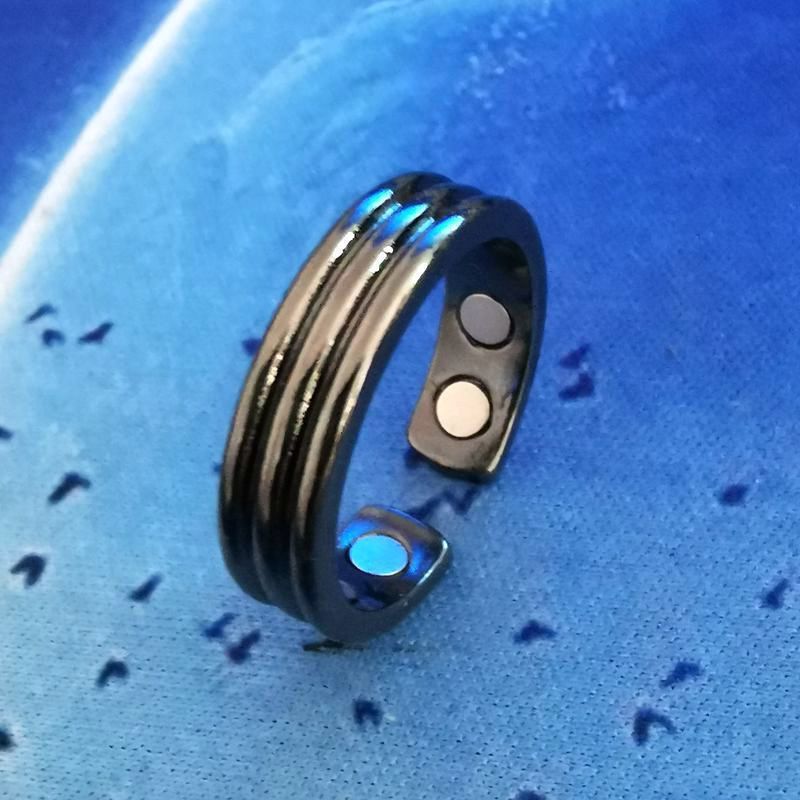 Anillo magnético abierto magnético personalizado de oro rosa galvanizado para hombre