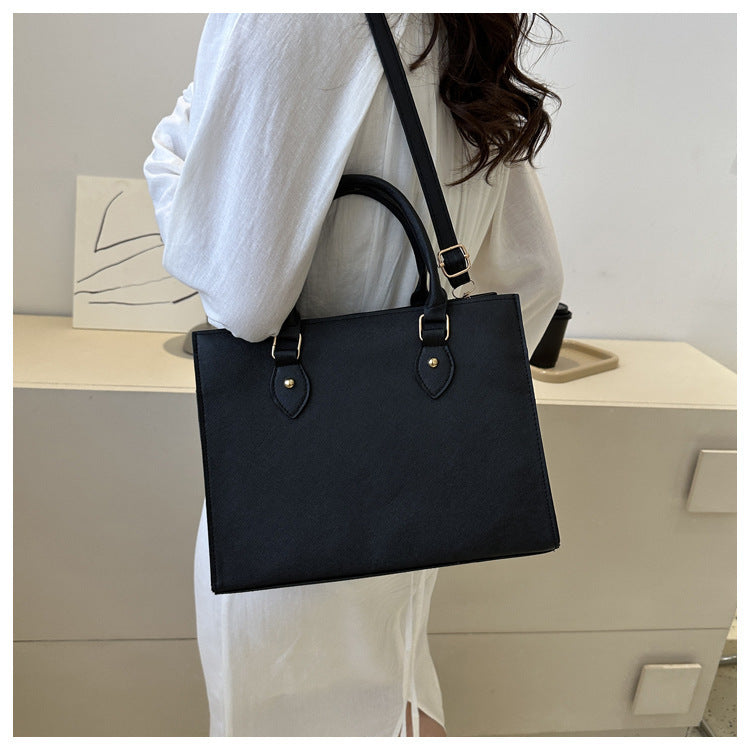 Accueil Mode Porte-documents simple pour femmes