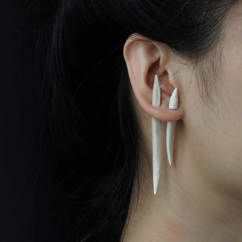 Boucles d'oreilles Sprout incurvées en argent pur 925, Texture mate