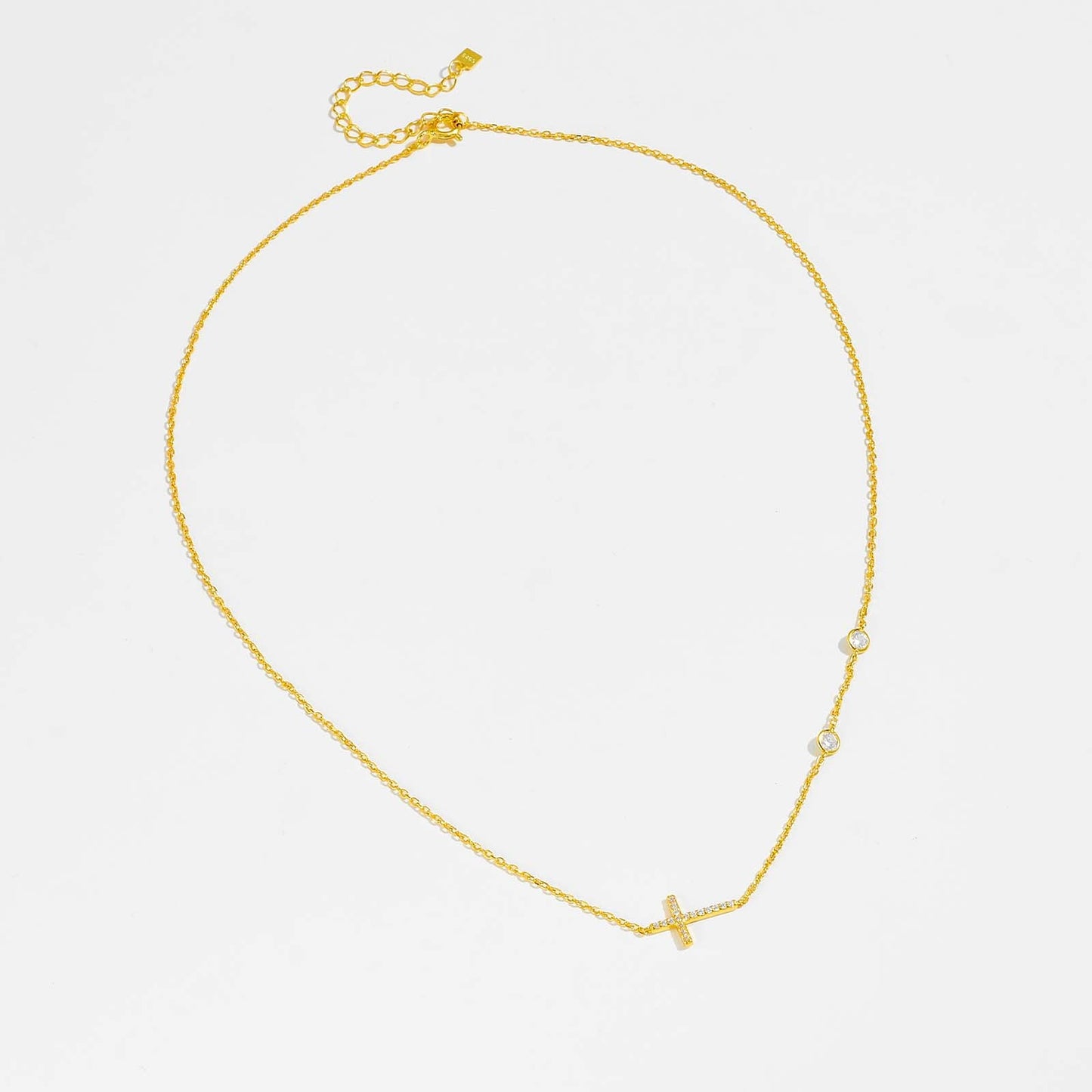 Collier en argent S925 avec croix d'or 18 carats, conception d'intérêt particulier