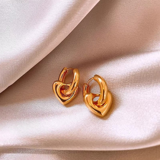 Design Sense Niche Surface brillante galvanoplastie amour coeur boucles d'oreilles femme
