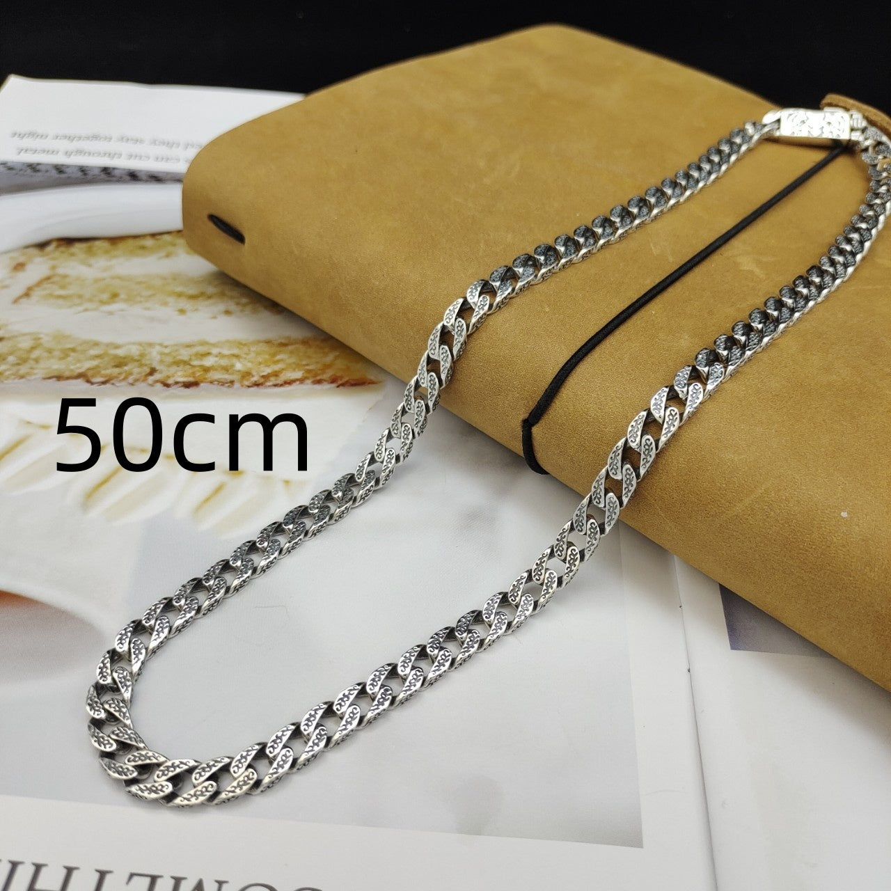 Collar sencillo con todo fósforo para hombre del año del tigre en plata de ley