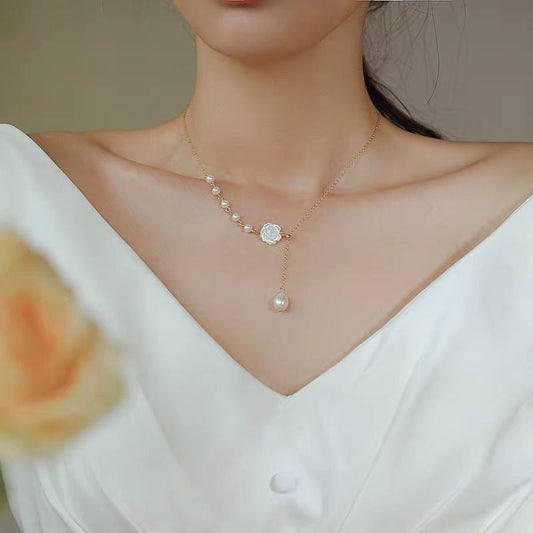 Simple Temperament Entry Lux Natural Pearl Clavicle Necklace For Women
