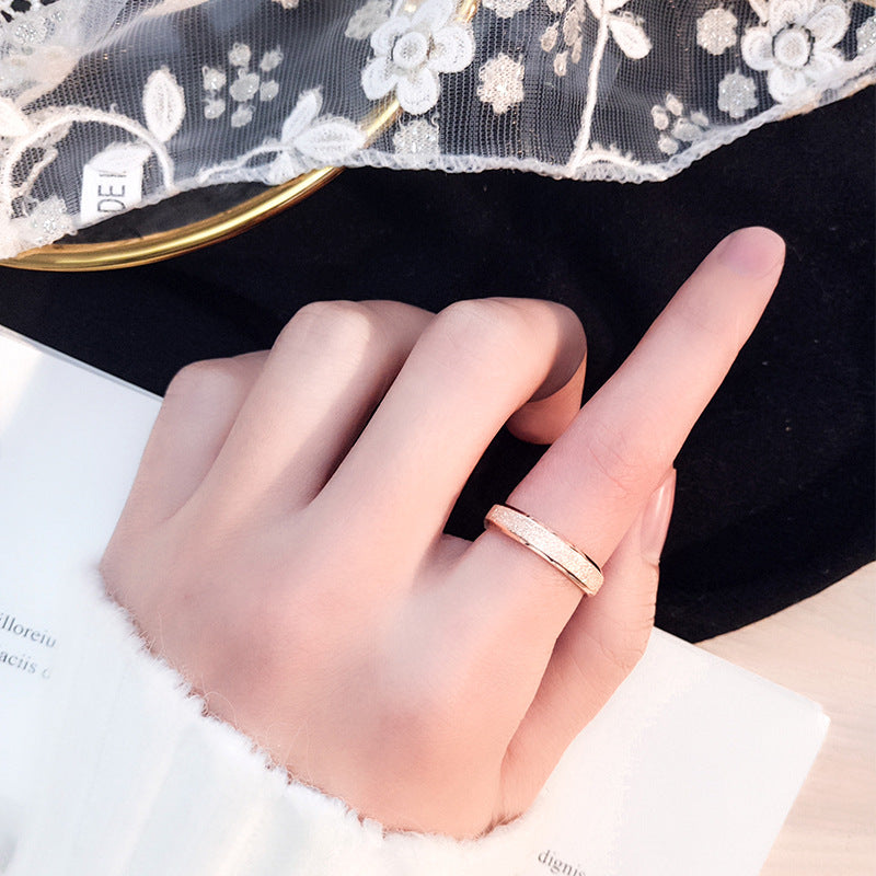 Bague féminine en acier inoxydable à la mode