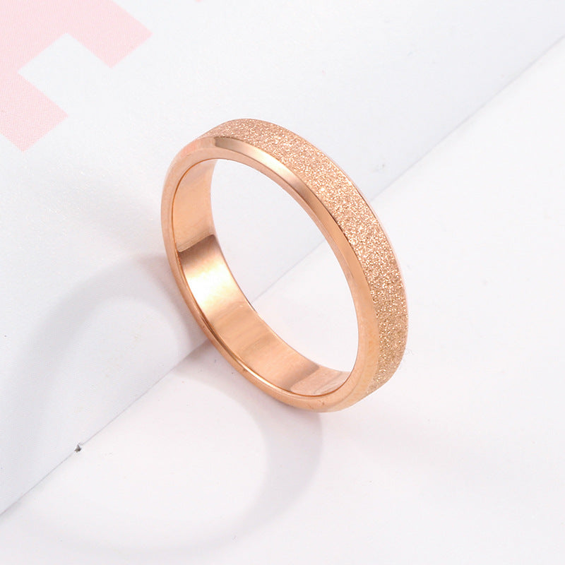 Bague féminine en acier inoxydable à la mode