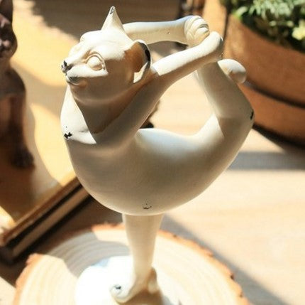 Estatuas de yoga para gatos