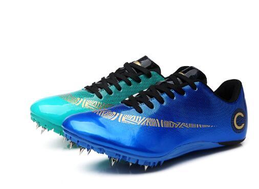 Concurso de calzado para hombre y mujer.