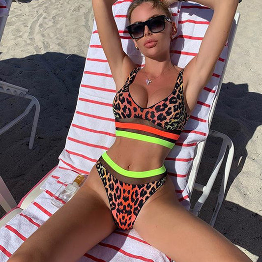 Bikini sexy de leopardo dividido