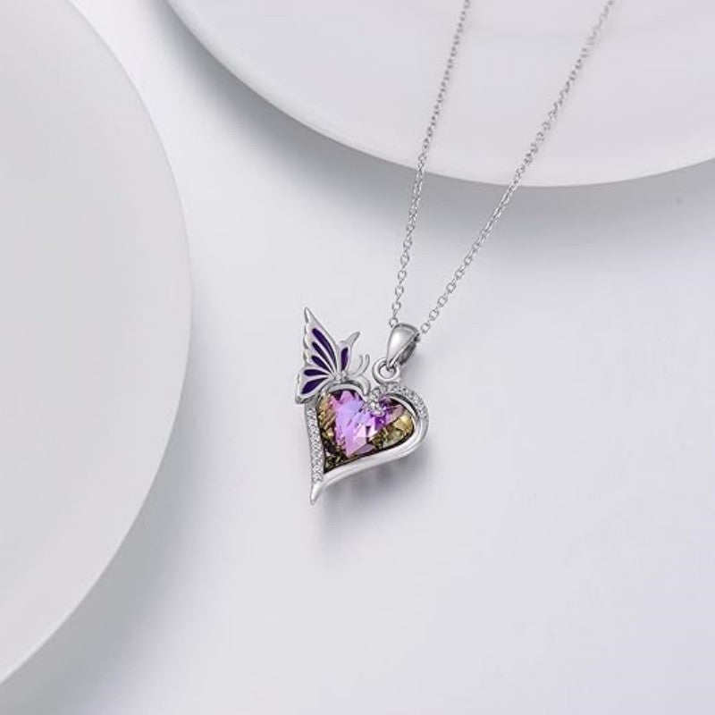 Collar con colgante de diamante de cristal de amor de mariposa púrpura de diseño de alta calidad para mujer