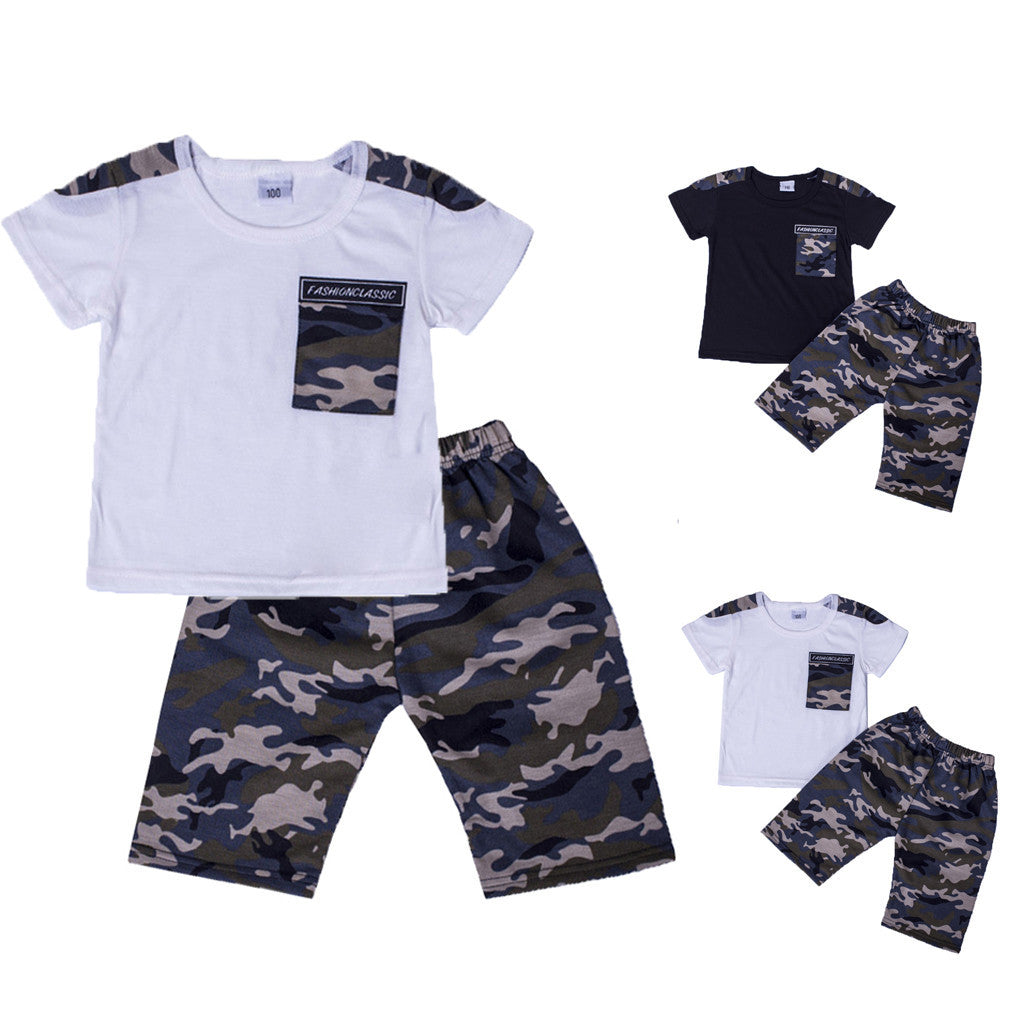 Costume de sport garçon camouflage 