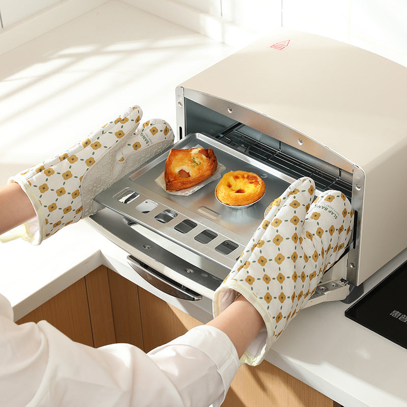Antiescaldado Microondas Algodón Antideslizante Aislamiento Guantes Horno Mitones Cocina Resistente al calor Algodón espesado Aislamiento térmico Microondas Horno Horno Anti escaldado Guantes para el hogar Herramientas para hornear